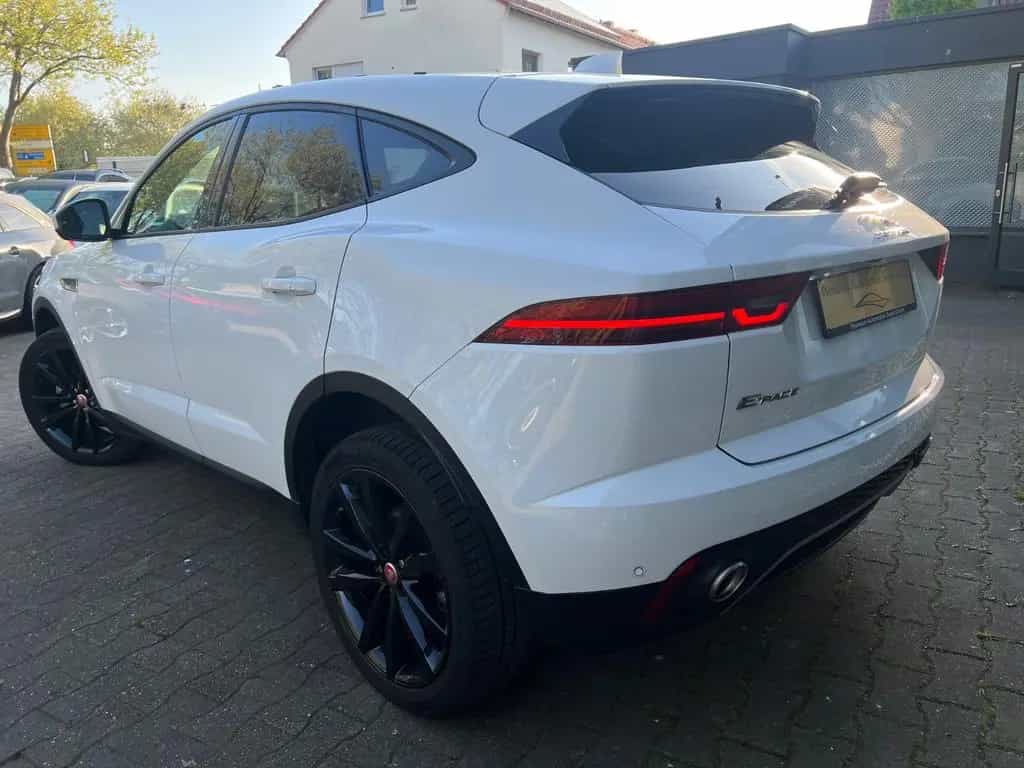Jaguar E-Pace S AWD*PANO*VIRTUAL*MERIDIAN*1HAND*KAMERA* 11/2018-photo-7