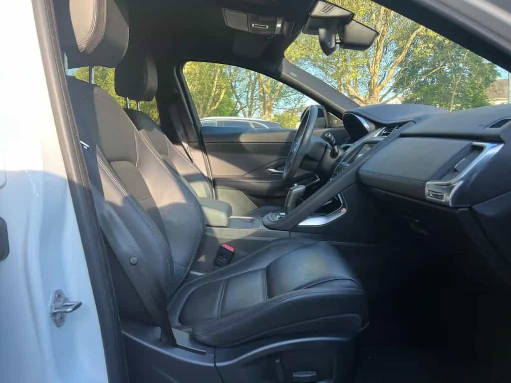 Jaguar E-Pace S AWD*PANO*VIRTUAL*MERIDIAN*1HAND*KAMERA* 11/2018-photo-9