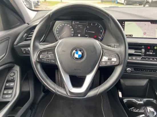BMW 1 Series 118i Aut. Sport Line   LED*Navi*Sitzheizung*Temp 07/2020-photo-12