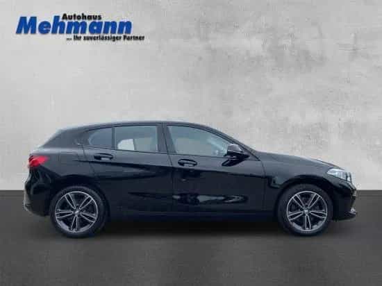 BMW 1 Series 118i Aut. Sport Line   LED*Navi*Sitzheizung*Temp 07/2020-photo-3