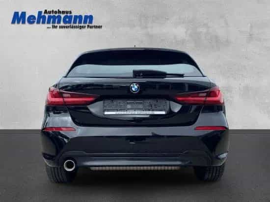 BMW 1 Series 118i Aut. Sport Line   LED*Navi*Sitzheizung*Temp 07/2020-photo-5