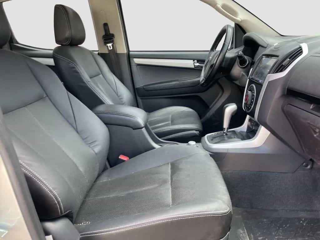 Isuzu D-Max Double Cab 4WD LS Aut. 163 PS 06/2019-photo-5