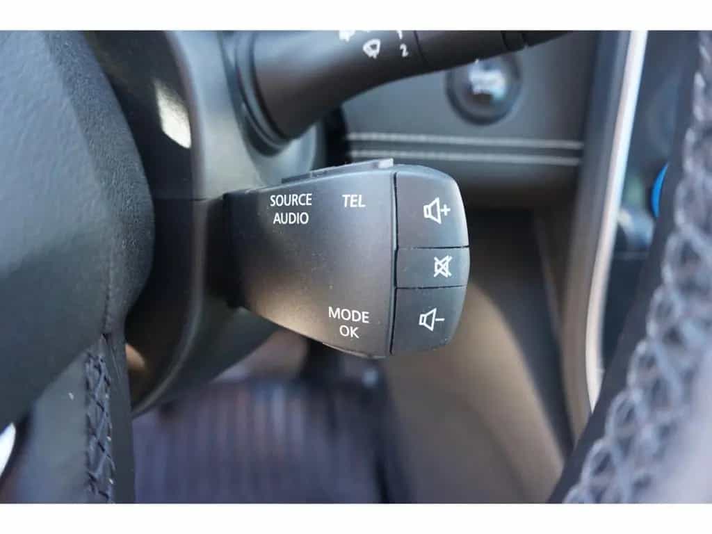 Renault Grand Scenic TCe140 BOSE Edition EDC AHK Navi SH 12/2019-photo-12