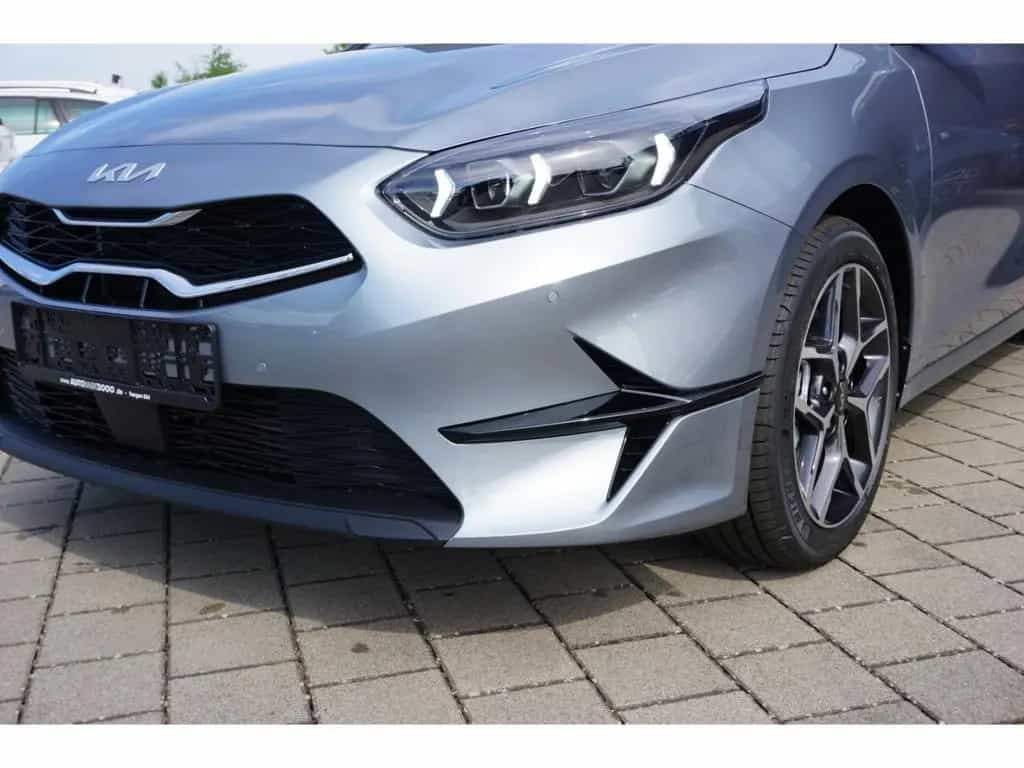 Kia Ceed_sw 1.0T 100 48V Ultimate DCT AHK Navi Kamer 10/2025-photo-1
