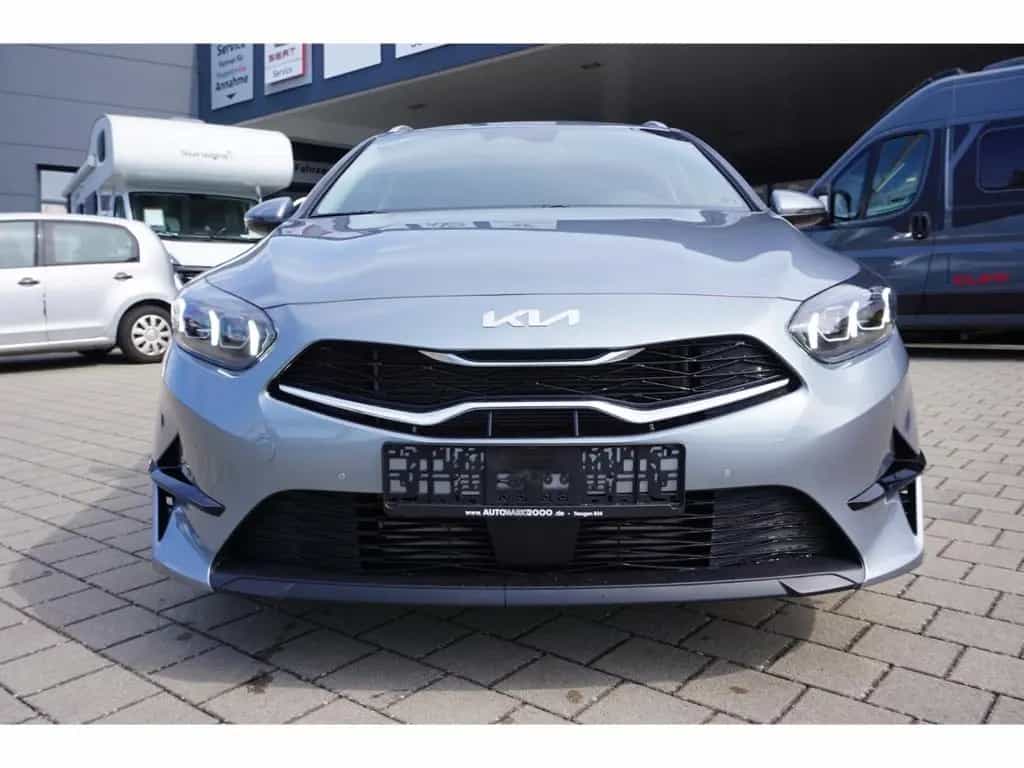 Kia Ceed_sw 1.0T 100 48V Ultimate DCT AHK Navi Kamer 10/2025-photo-8