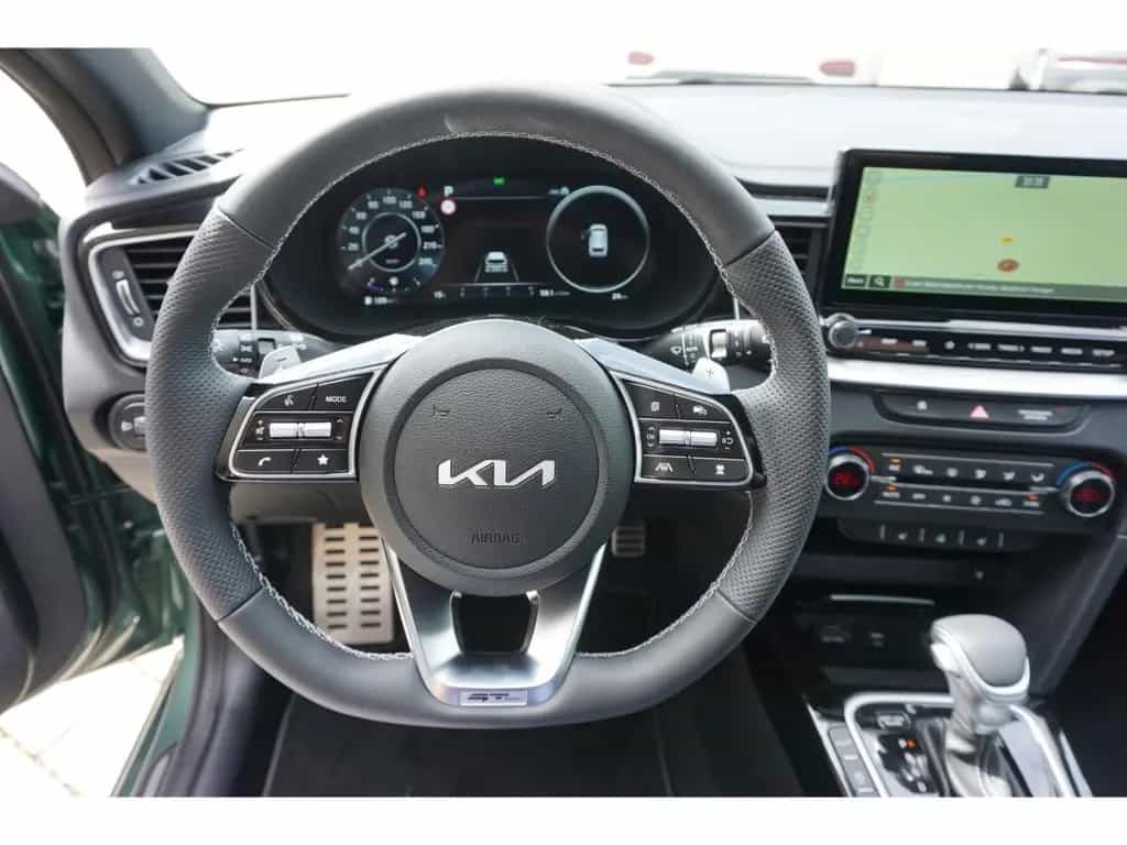 Kia Ceed_sw 1.5T 140 GT Line DCT7 Navi ACC LED Kamer 10/2025-photo-12