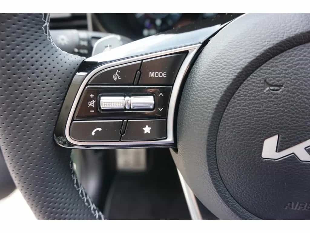 Kia Ceed_sw 1.5T 140 GT Line DCT7 Navi ACC LED Kamer 10/2025-photo-13