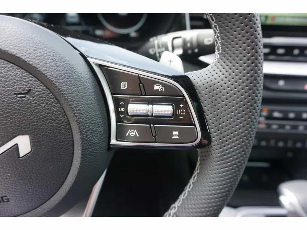 Kia Ceed_sw 1.5T 140 GT Line DCT7 Navi ACC LED Kamer 10/2025-photo-14