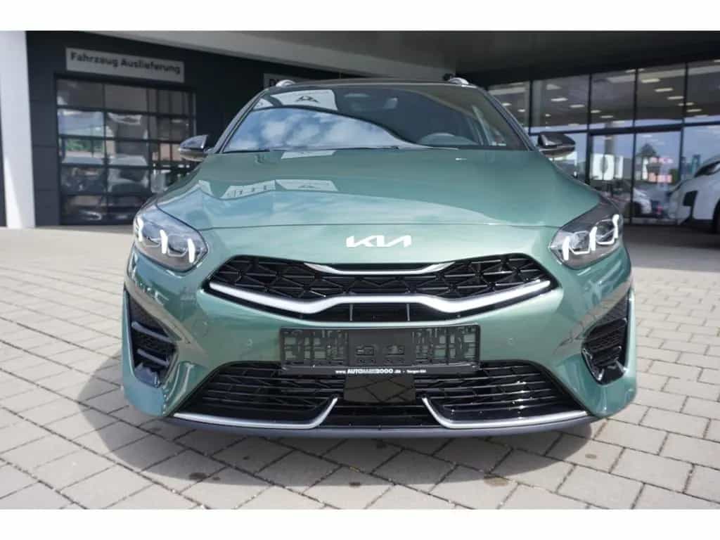 Kia Ceed_sw 1.5T 140 GT Line DCT7 Navi ACC LED Kamer 10/2025-photo-8