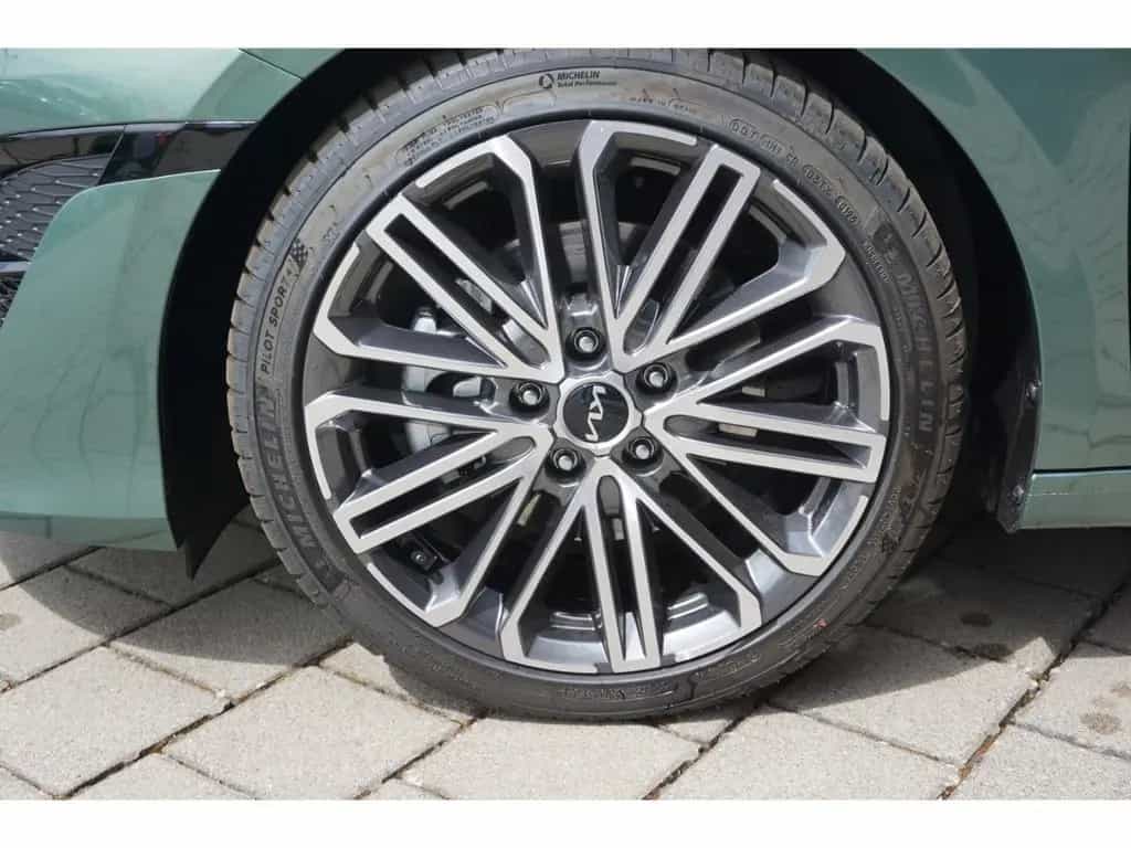 Kia Ceed_sw 1.5T 140 GT Line DCT7 Navi ACC LED Kamer 10/2025-photo-9