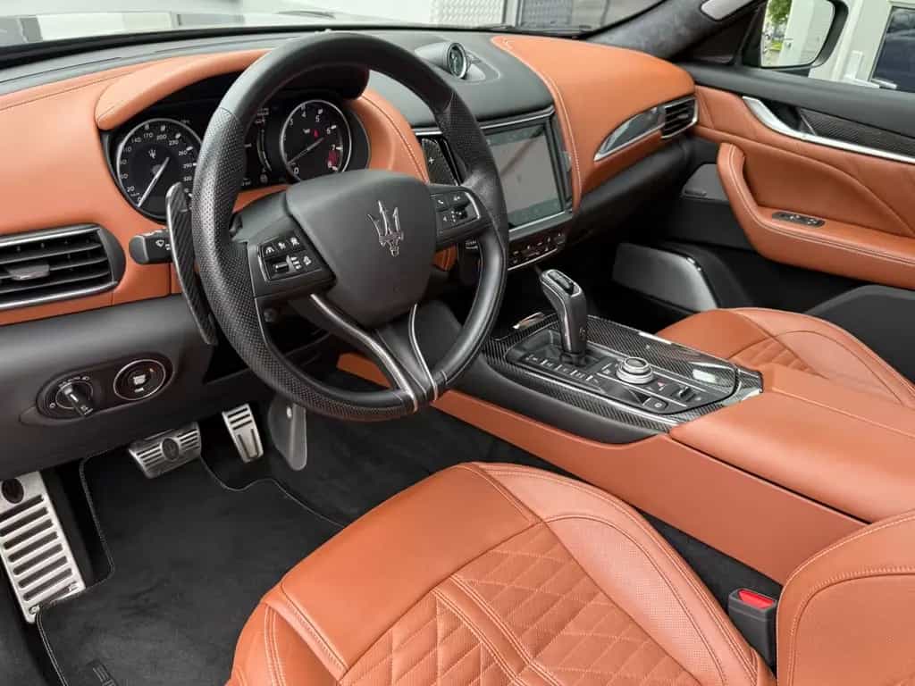 Maserati Levante TROFEO V8*PANO*360*B&W*SOFT*BELÜFTUNG*22 03/2021-photo-18