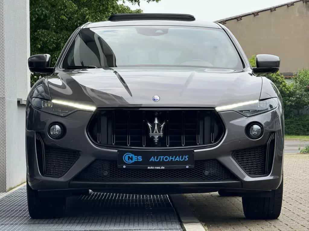 Maserati Levante TROFEO V8*PANO*360*B&W*SOFT*BELÜFTUNG*22 03/2021-photo-3
