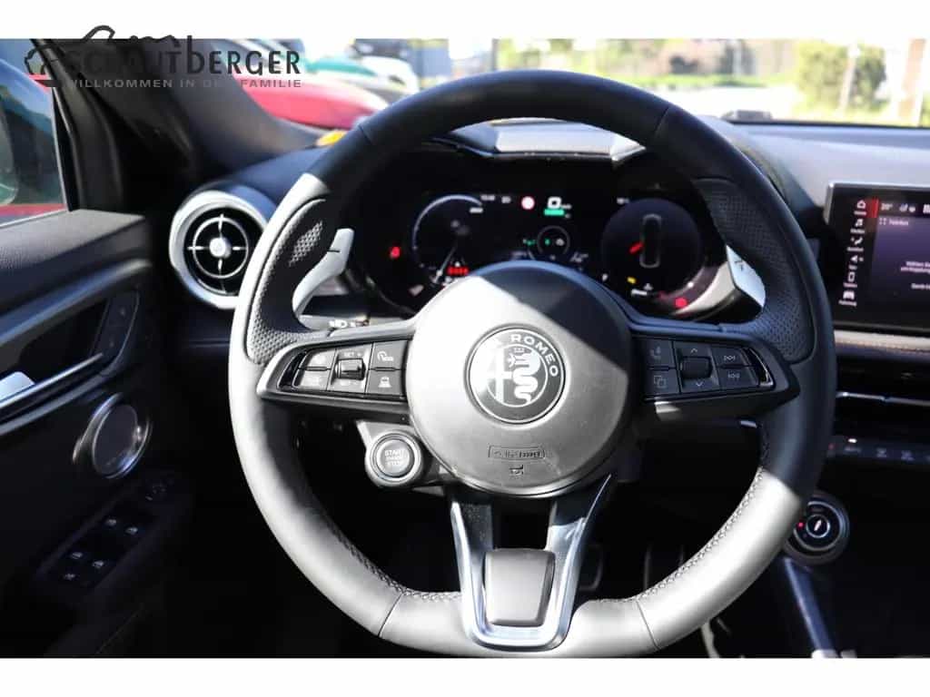 Alfa Romeo Tonale Veloce 1.5 Mild Hybrid Panoramadach LED S 05/2025-photo-27