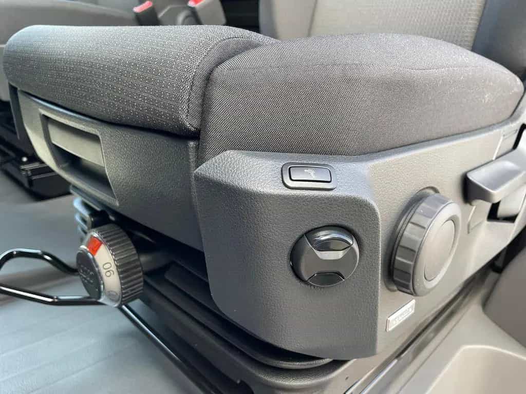 MAN TGE 3.180 L3H3 Kasten STANDHZ ACC NAVI KAMERA 04/2026-photo-35