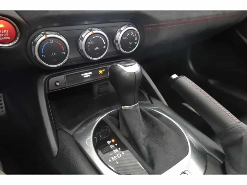 Abarth 124 Spider 170 Multiair Turbo 1.4 T-Jet Automati 04/2017-photo-18