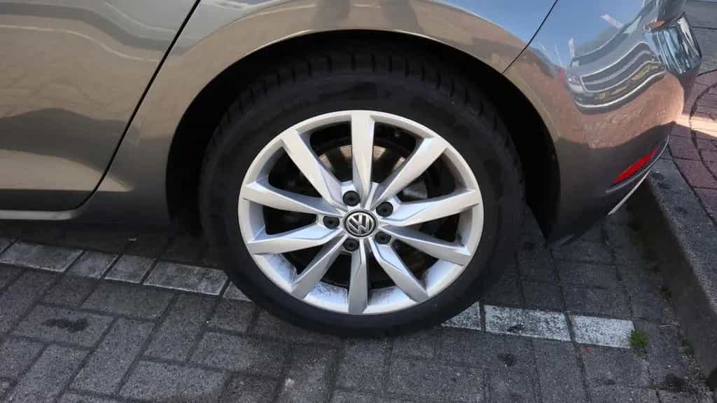 Volkswagen Golf VII Lim. Highline BMT-LED-Navi-ACC-DSG 12/2019-photo-5