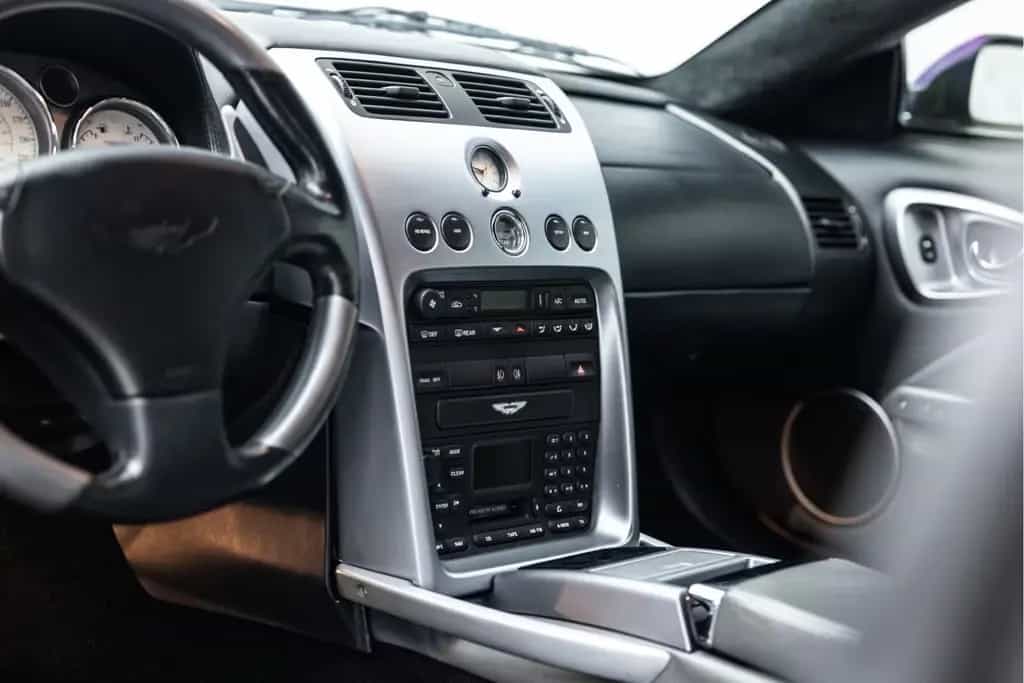 Aston Martin Vanquish V12 5.9 | Technisch 100% | Unieke staat 02/2002-photo-14