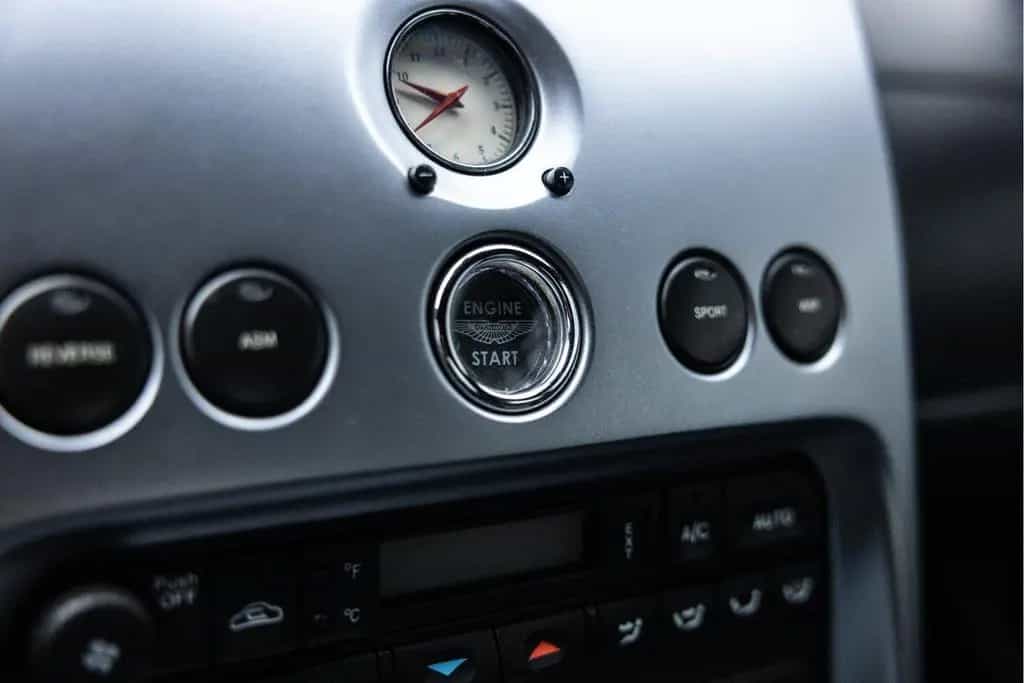 Aston Martin Vanquish V12 5.9 | Technisch 100% | Unieke staat 02/2002-photo-35