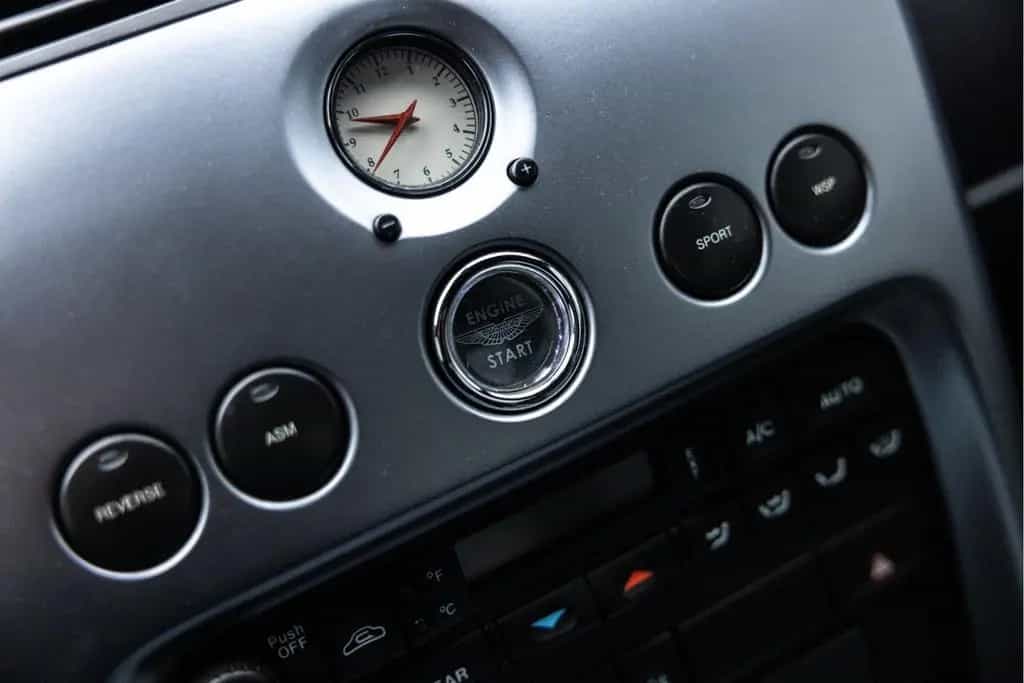 Aston Martin Vanquish V12 5.9 | Technisch 100% | Unieke staat 02/2002-photo-36