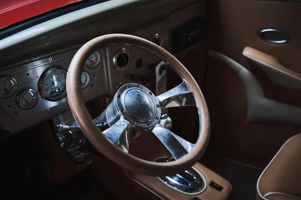 Plymouth 1936. PLYMOUTH 5 WINDOW COUPE HEMI RESTOMOD 06/1936-photo-15