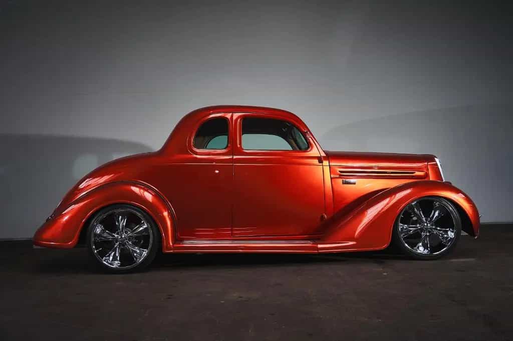 Plymouth 1936. PLYMOUTH 5 WINDOW COUPE HEMI RESTOMOD 06/1936-photo-5