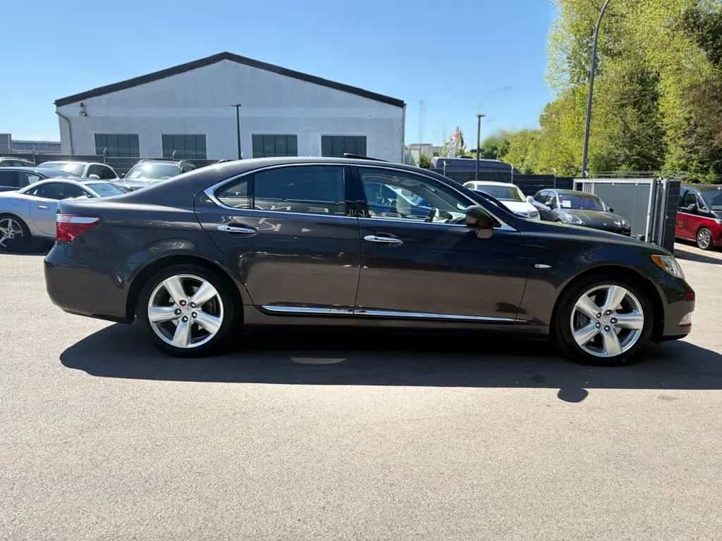 Lexus LS 460 *LEDER*SITZBELÜFTUNG*SCHIEBEDACH*KAMERA* 04/2007-photo-11