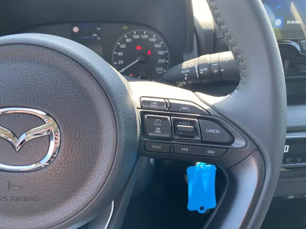 Mazda 2 CENTRE-LINE Hybrid 1.5 VVT-i +KAMERA+SHZ+DAB+ 05/2025-photo-22