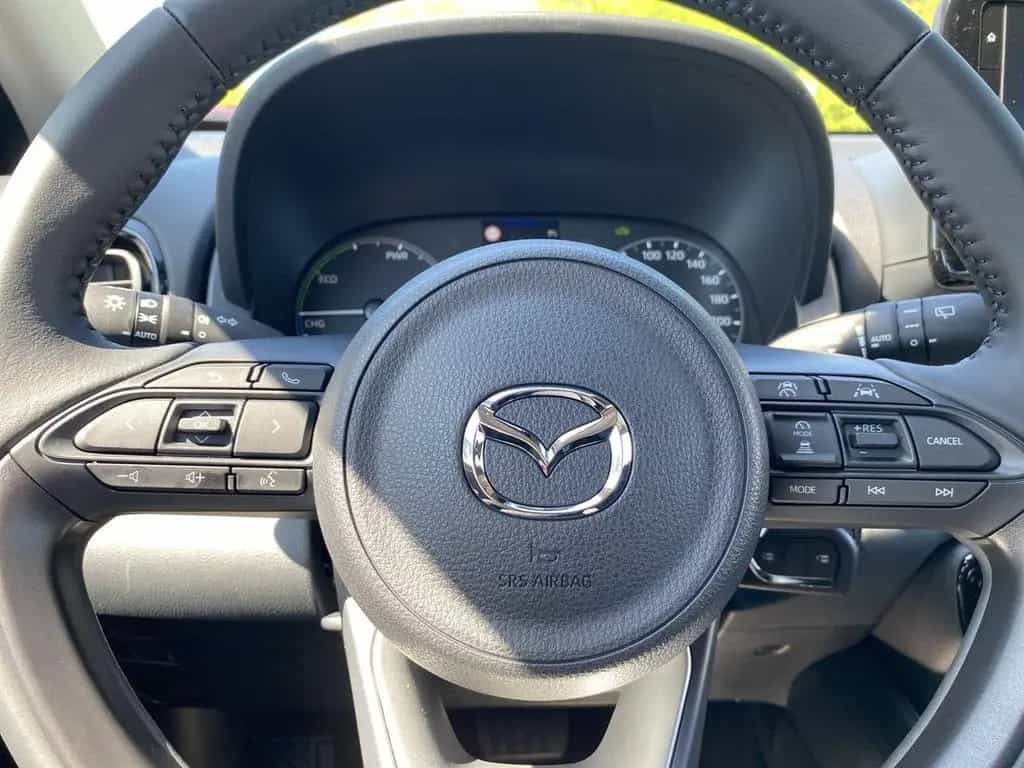 Mazda 2 CENTRE-LINE Hybrid 1.5 VVT-i +KAMERA+SHZ+DAB+ 05/2025-photo-27