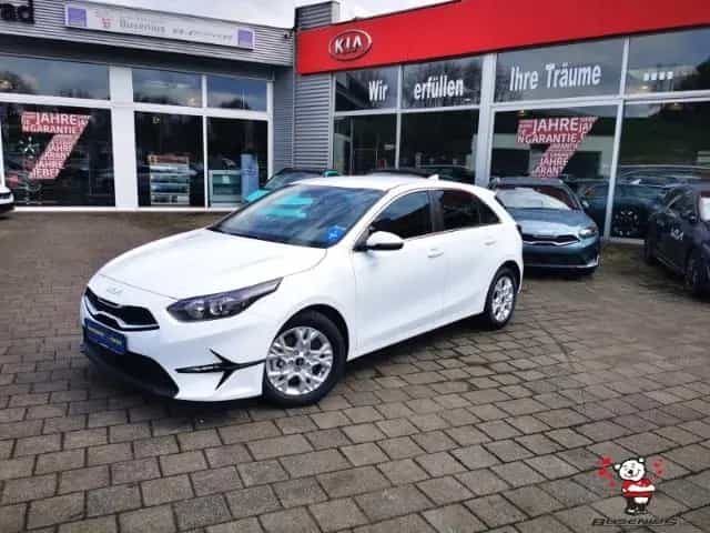 Kia Ceed 1,0T DCT Ultimate +NAVI+Bluetooth+16Zoll 10/2025-photo-1