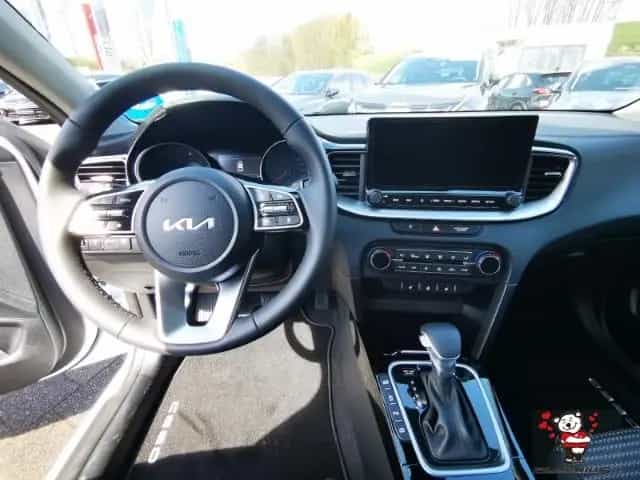 Kia Ceed 1,0T DCT Ultimate +NAVI+Bluetooth+16Zoll 10/2025-photo-10