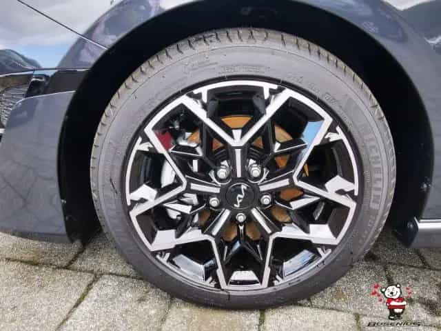 Kia Ceed 1,5T DCT GT-Line Tech+Navi+17Zoll 10/2025-photo-13