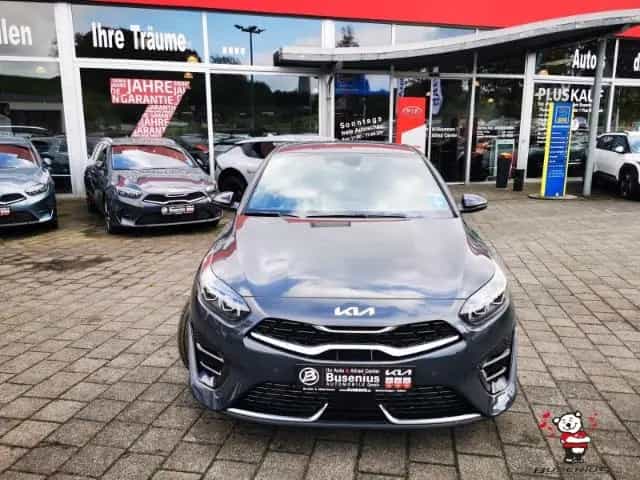 Kia Ceed 1,5T DCT GT-Line Tech+Navi+17Zoll 10/2025-photo-1