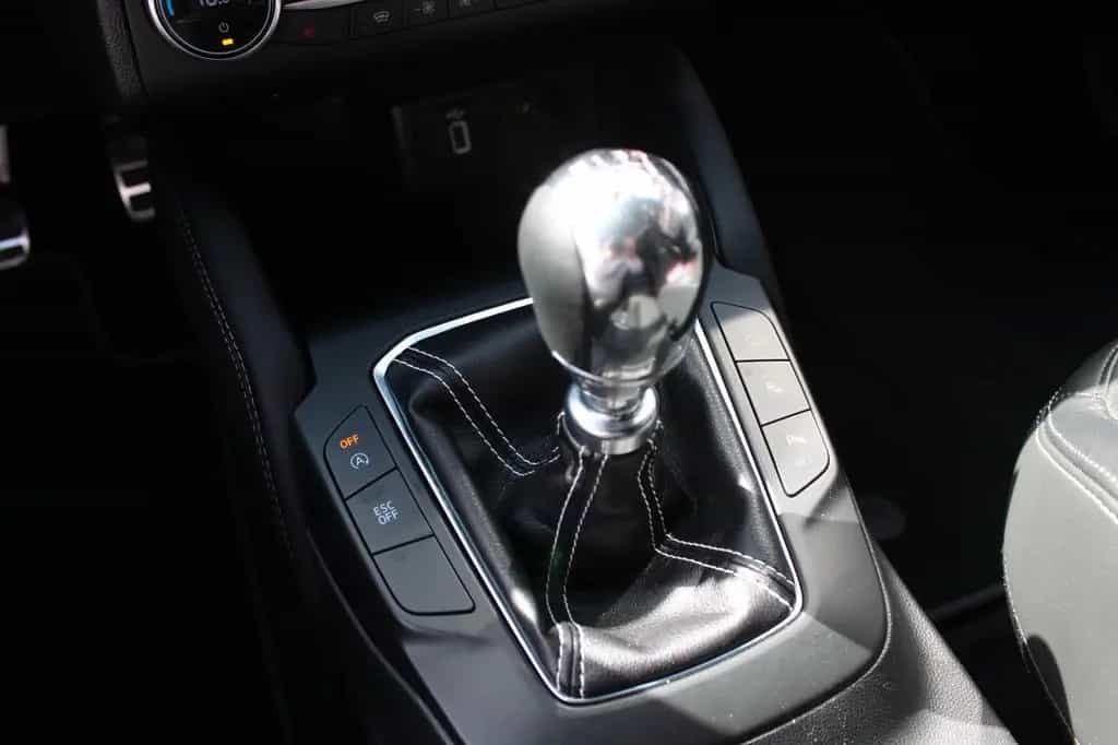 Ford Focus Turnier ST 2.3 Ecoboost +ACC+LED+SHZ+NAVI 11/2019-photo-14