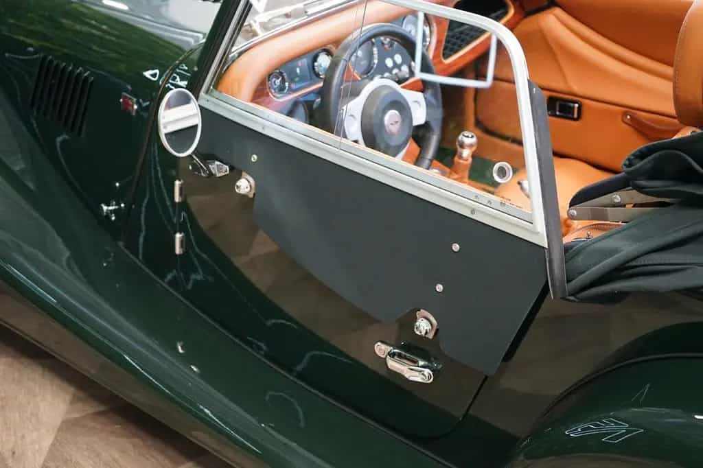 Morgan Plus 4 2.0*190kW*MANUAL*LED*A/C*CZ*75.950€ NETTO 07/2021-photo-9