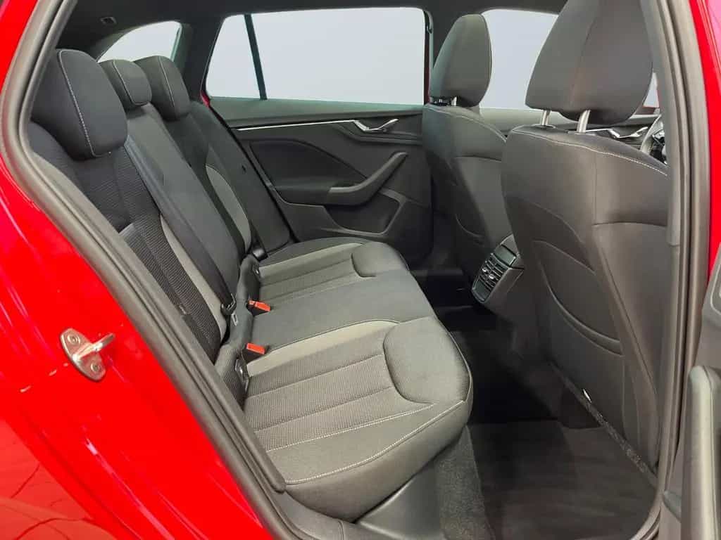 Skoda Scala Tour 1.5 TSI DSG Virtual Cockpit SmartLink 06/2023-photo-10
