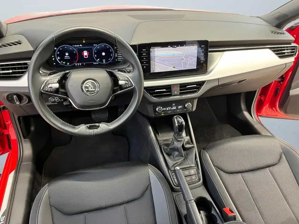 Skoda Scala Tour 1.5 TSI DSG Virtual Cockpit SmartLink 06/2023-photo-7