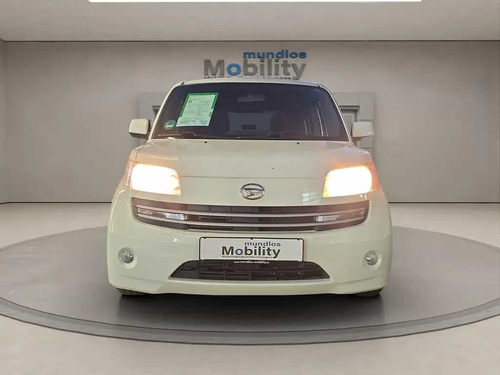 Daihatsu MATERIA Materia 1.5 White Bluetooth PDC SHZ 08/2010-photo-17