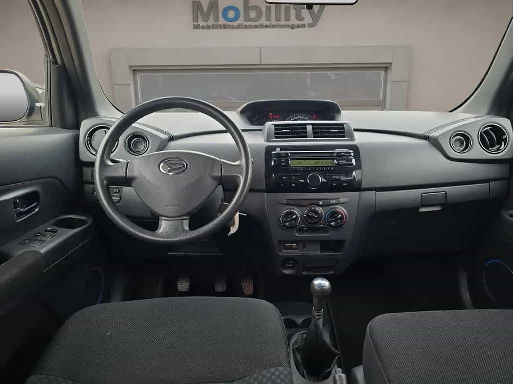 Daihatsu MATERIA Materia 1.5 White Bluetooth PDC SHZ 08/2010-photo-4