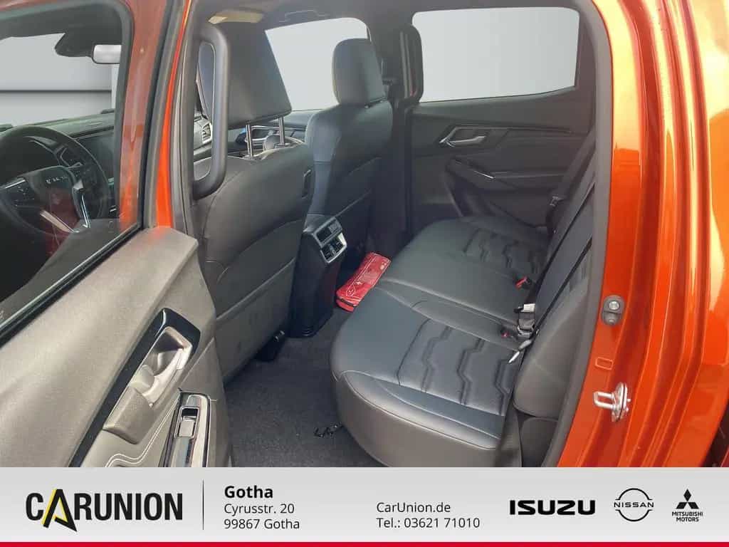 Isuzu D-Max V-Cross Double Cab 03/2025-photo-7