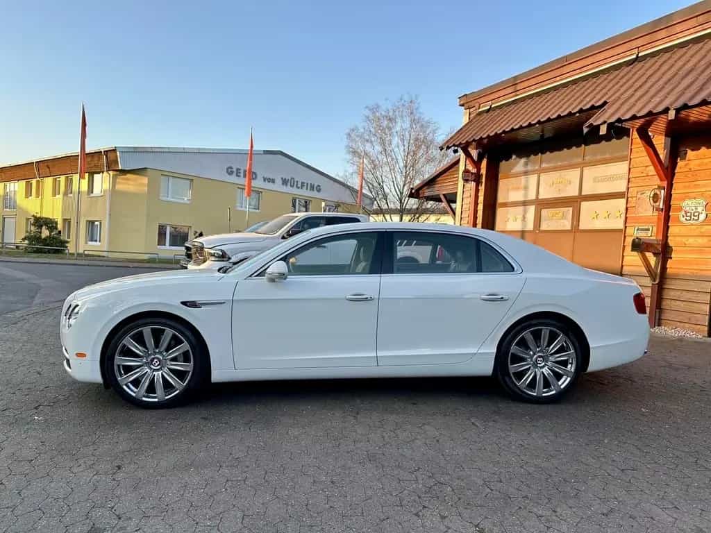 Bentley Flying Spur *SERVICE NEU*VOLL*NAVI*LED*GARANTIE* 03/2019-photo-24