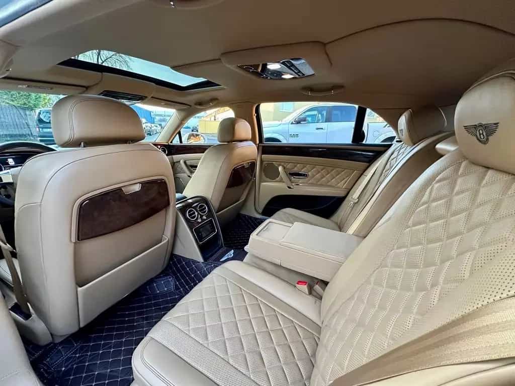Bentley Flying Spur *SERVICE NEU*VOLL*NAVI*LED*GARANTIE* 03/2019-photo-31