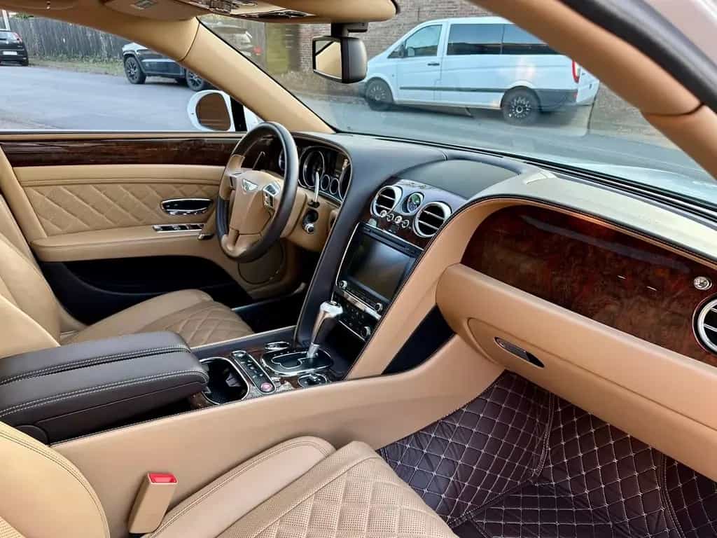 Bentley Flying Spur *SERVICE NEU*VOLL*NAVI*LED*GARANTIE* 03/2019-photo-39