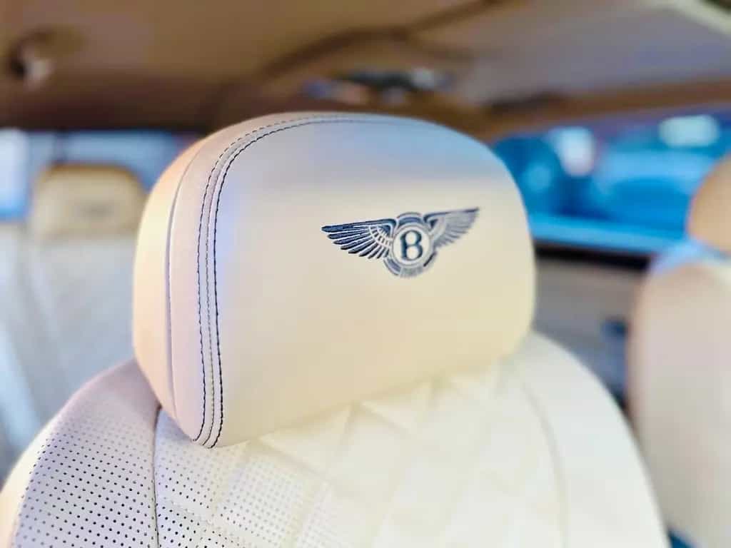 Bentley Flying Spur *SERVICE NEU*VOLL*NAVI*LED*GARANTIE* 03/2019-photo-40