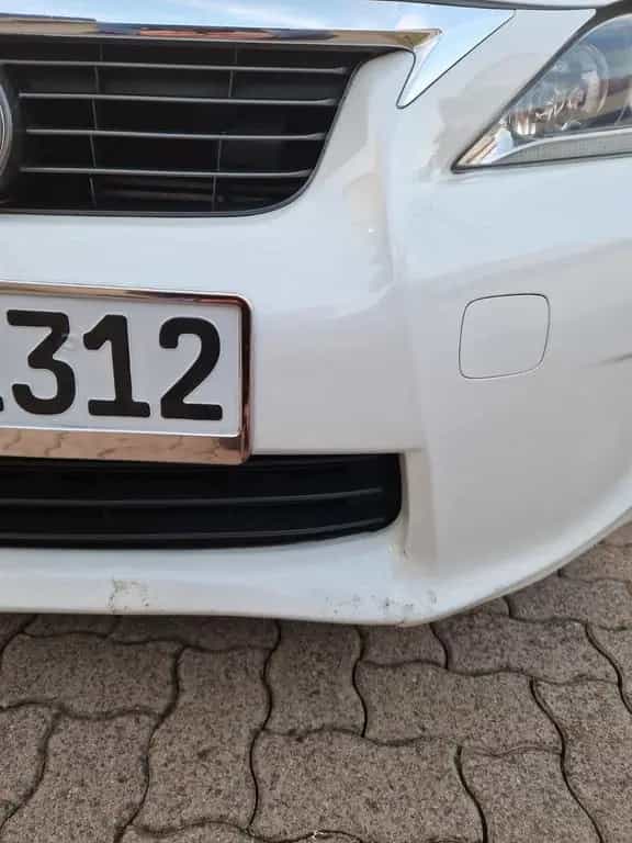 Lexus CT 200h 10/2011-photo-9