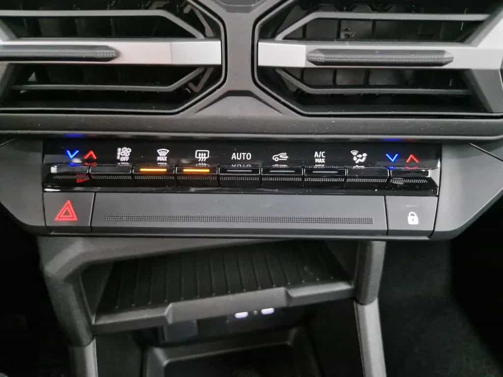 Dacia Bigster Expression TCe 130 4x4 Winterpaket 09/2025-photo-17
