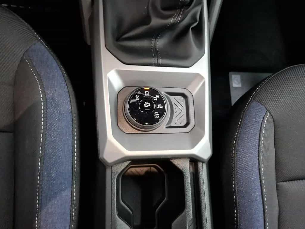Dacia Bigster Expression TCe 130 4x4 Winterpaket 09/2025-photo-19