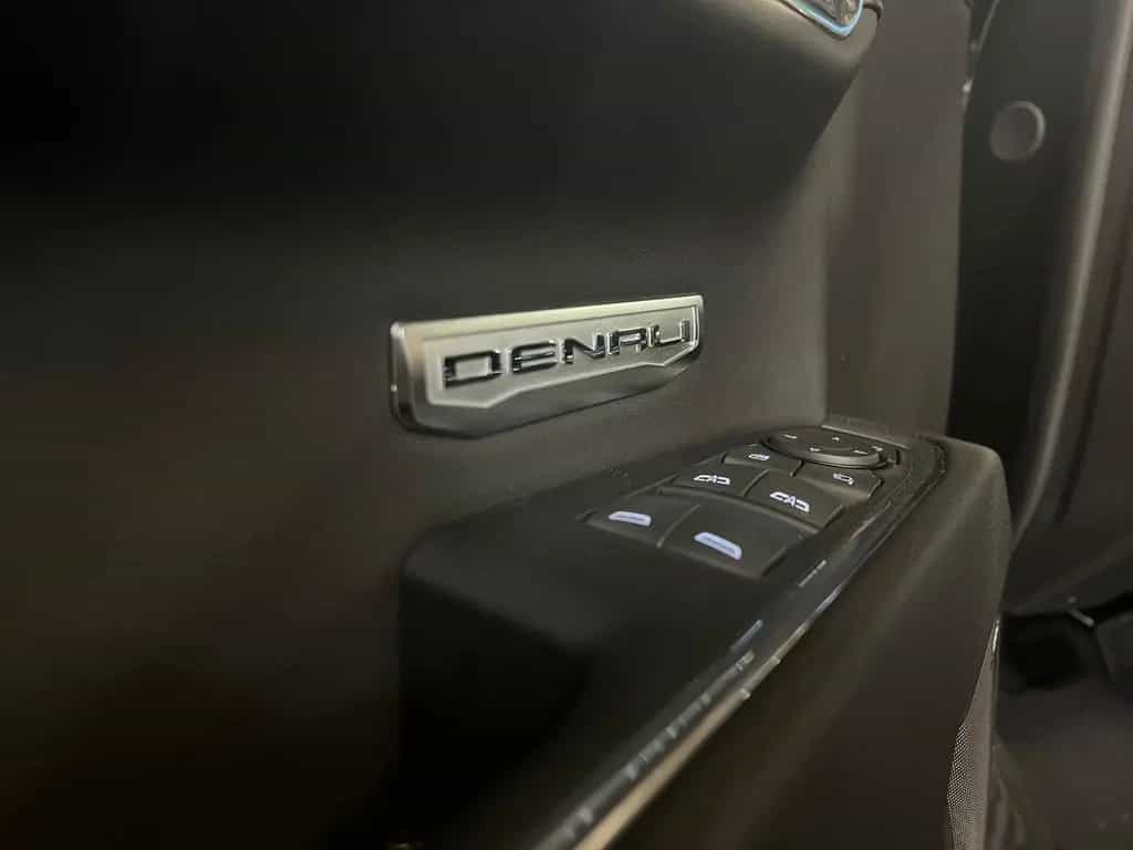 GMC Denali 4x4 6,2L V8 null-photo-7