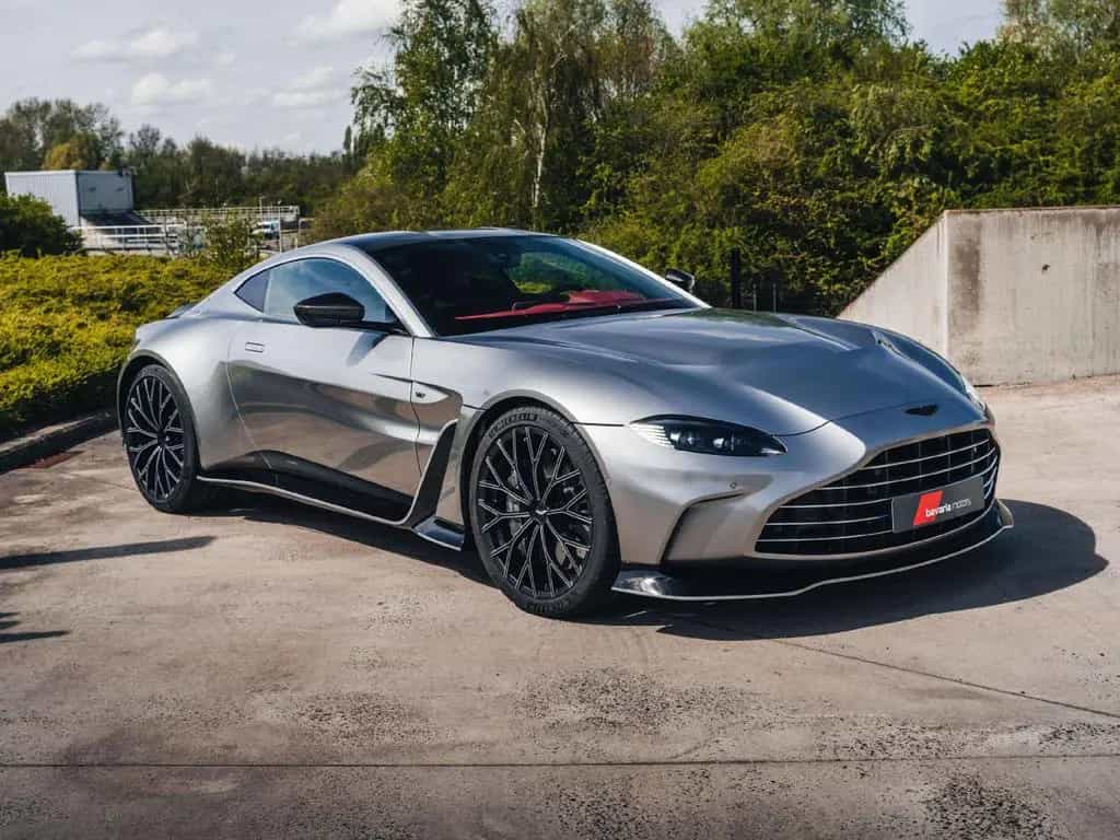 Aston Martin Other Vantage V12 Coupé / 1 of 333 / Aluminite   Ch. R 07/2024-photo-3