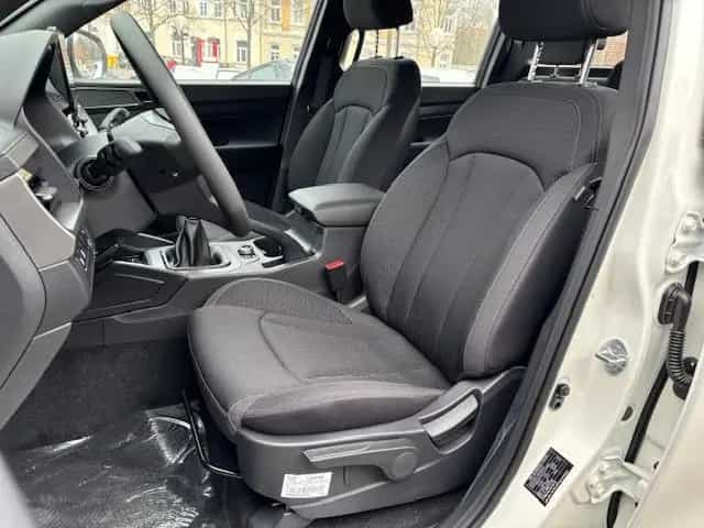 KGM Musso Grand 2.2D 4x4 CORE+AHK3.000kg+5J.GARANTIE 02/2026-photo-11