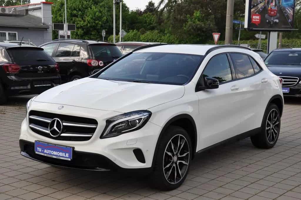 Mercedes-Benz GLA-Class 250 4Matic NIGHT-STANDHZ-NAVI-MEMORY-XENON 10/2016-photo-2